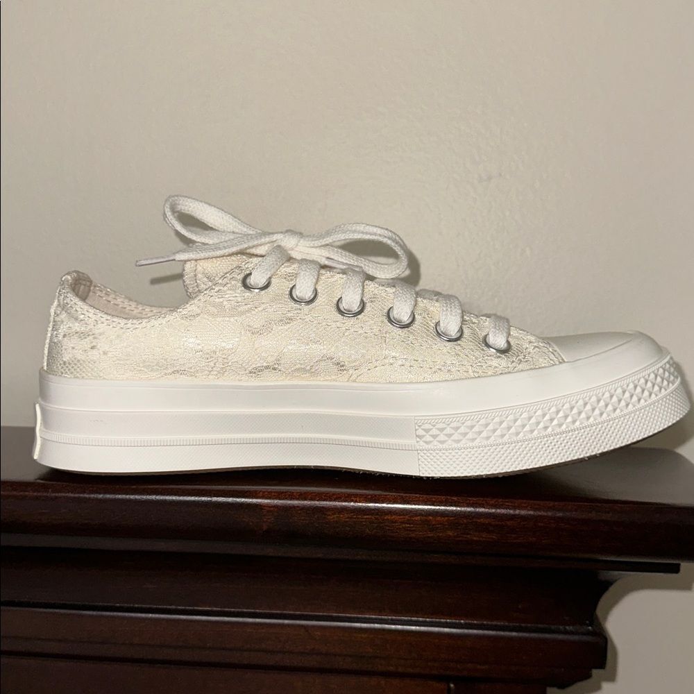 CONVERSE 7 Chuck 70 Vintage Bohemian Floral Lace Ivory Off White Base Sneakers - Picture 10 of 15